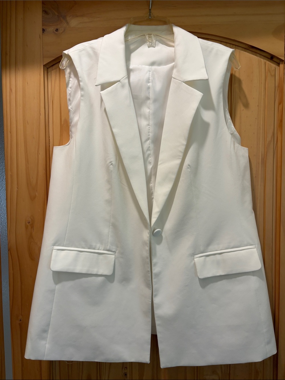 Sleeveless Tailored Blazer Vest - White